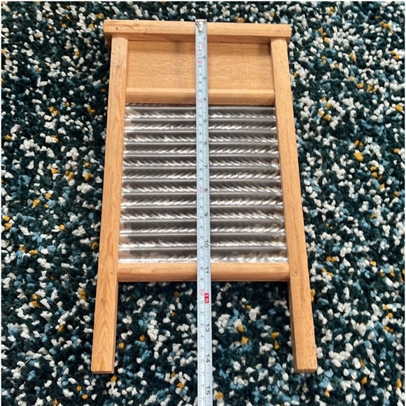 Washboard Decoration - Picture 2 of 3